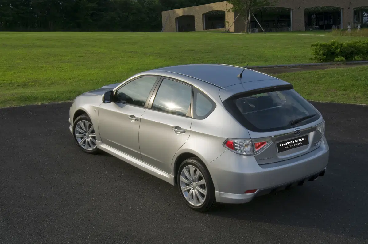 Subaru Impreza XV 2.0R Trend (9)
