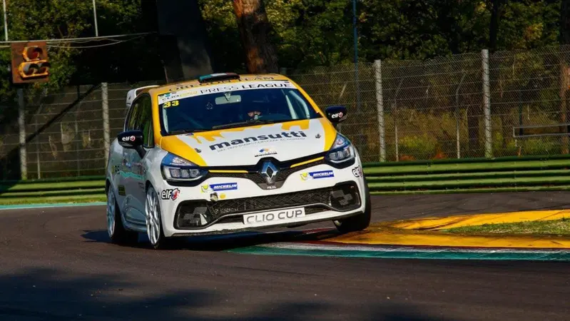Renault Clio Cup 2017: che gara ad Imola per #Masterpilot 