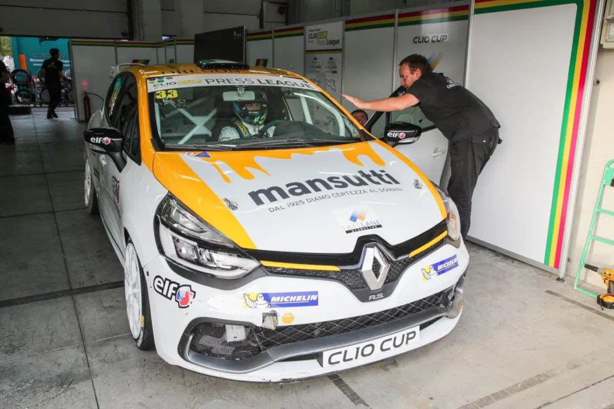 Renault Clio Cup 2017: che gara ad Imola per #Masterpilot  (9)