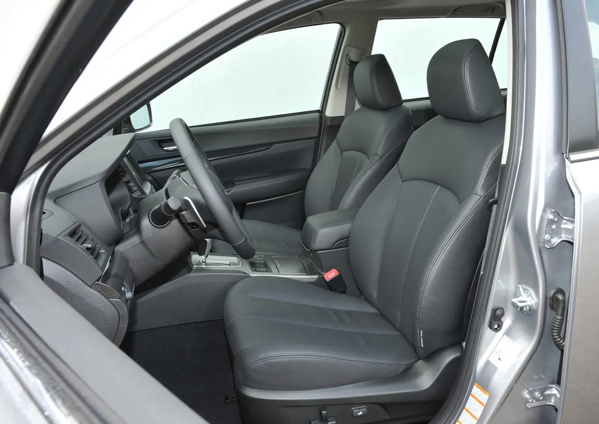 Subaru Legacy Station Wagon 2.0D SW Sport VC (13)