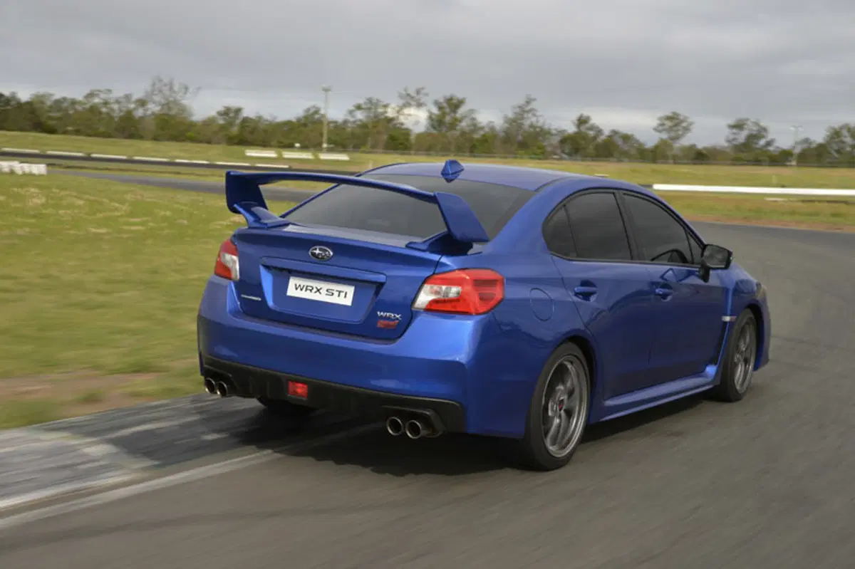 Subaru WRX STI 2.5 (11)