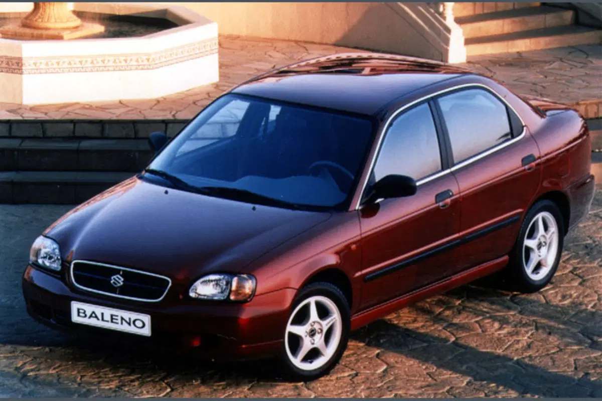 Suzuki Baleno (1995-02) (4)