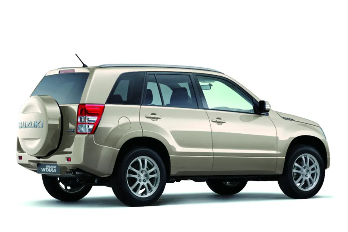 Suzuki Grand Vitara (2005-15) (2)