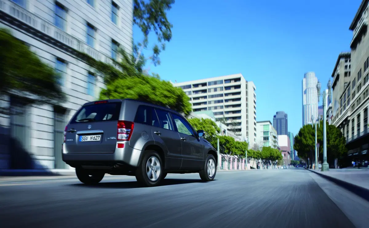 Suzuki Grand Vitara (2005-15) (11)