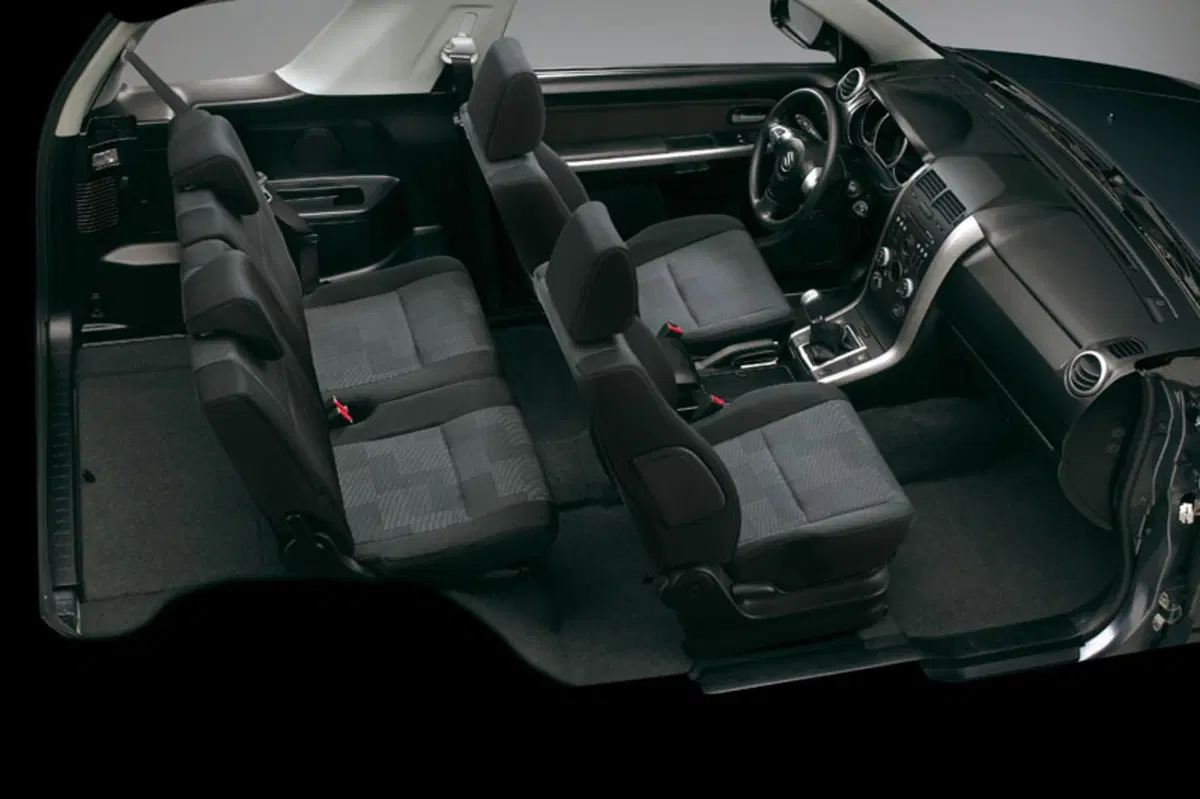 Suzuki Grand Vitara (2005-15) (17)