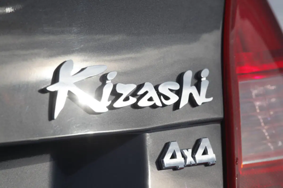 Suzuki Kizashi (2013-14) (13)