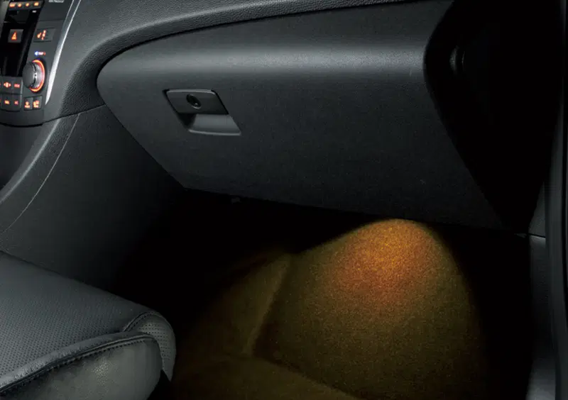 Suzuki Kizashi (2013-14) (15)
