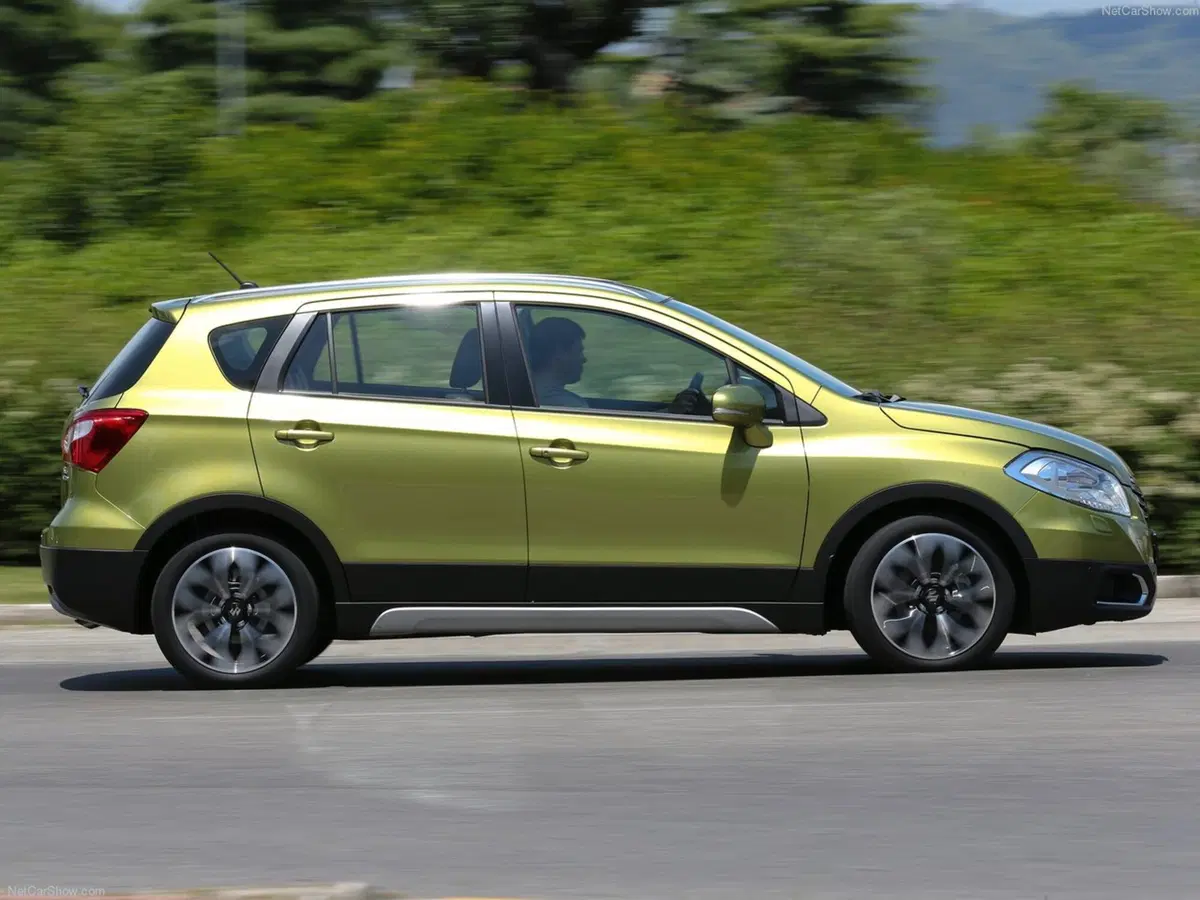 Suzuki S-Cross 1.6 VVT 4WD All Grip Top (35)