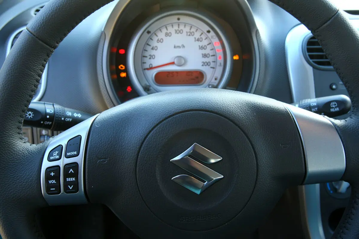 Suzuki Splash (2008-15) (11)