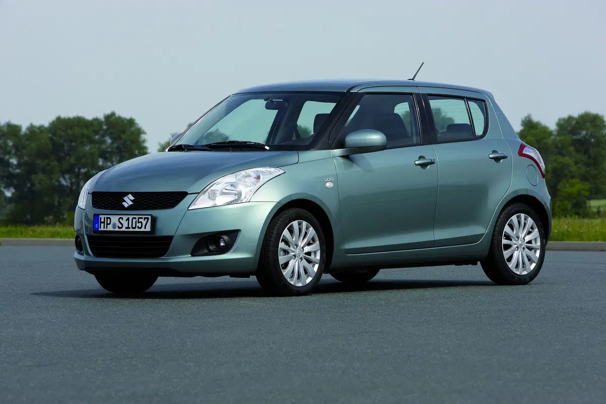 Suzuki Swift 1.3 DDiS 5 porte GL (4)