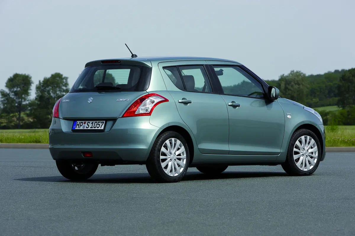 Suzuki Swift 1.3 DDiS 5 porte GL (5)