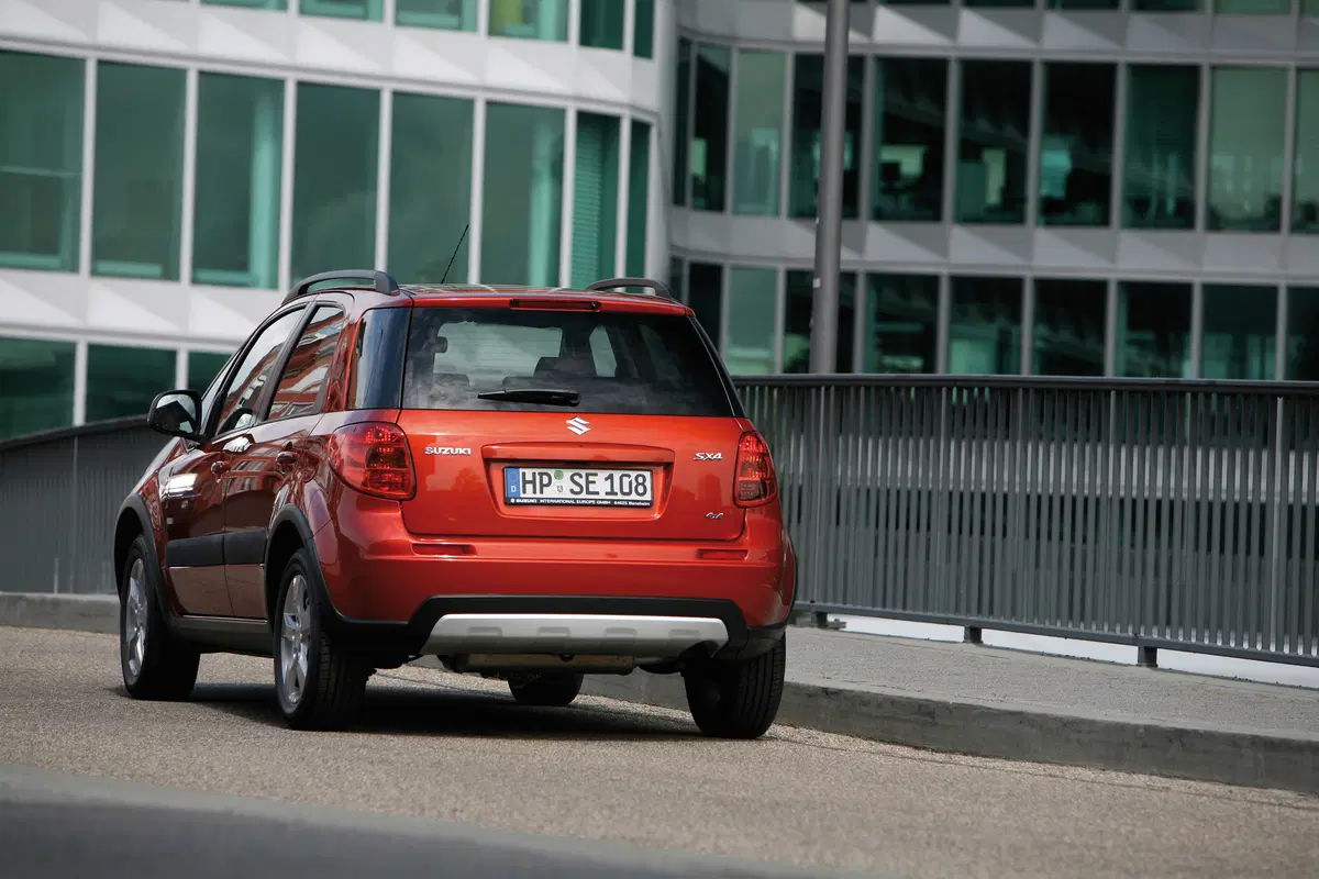 Suzuki SX4 16V 4WD Outdoor Line GL (7)