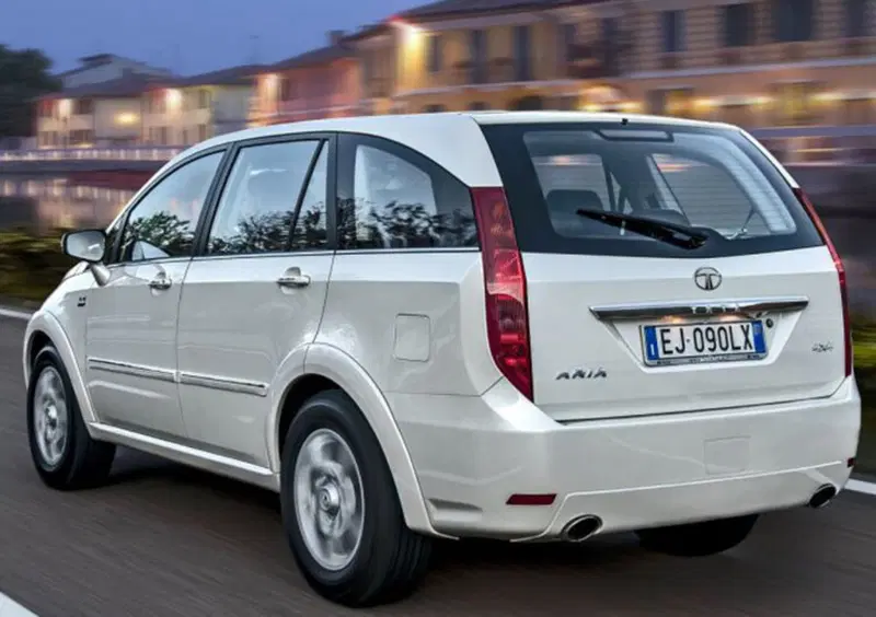 Tata Aria (2012-14) (3)