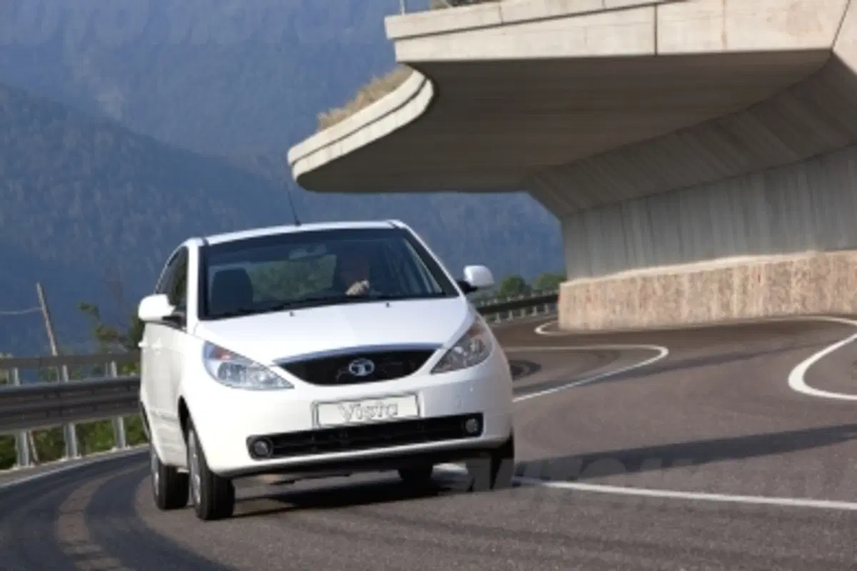 Tata Indica Vista 1.4 Safire 2p. N1