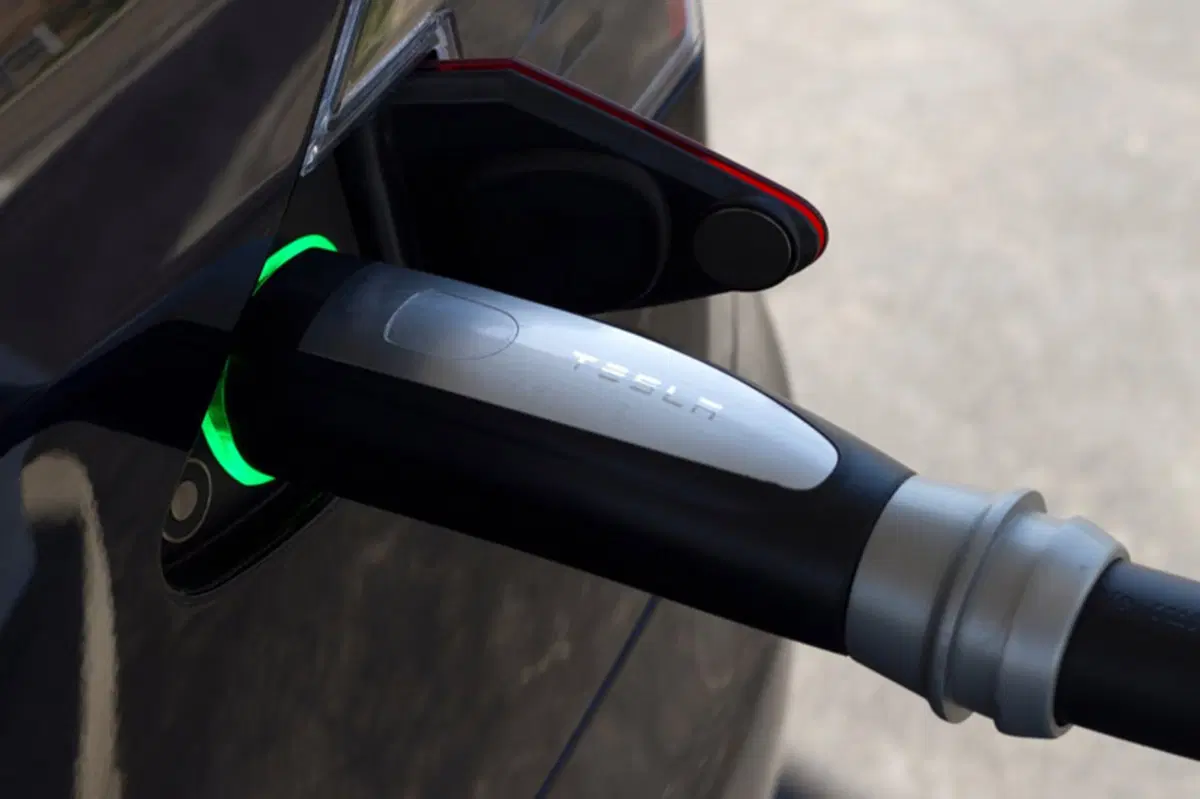 Tesla Model S (39)