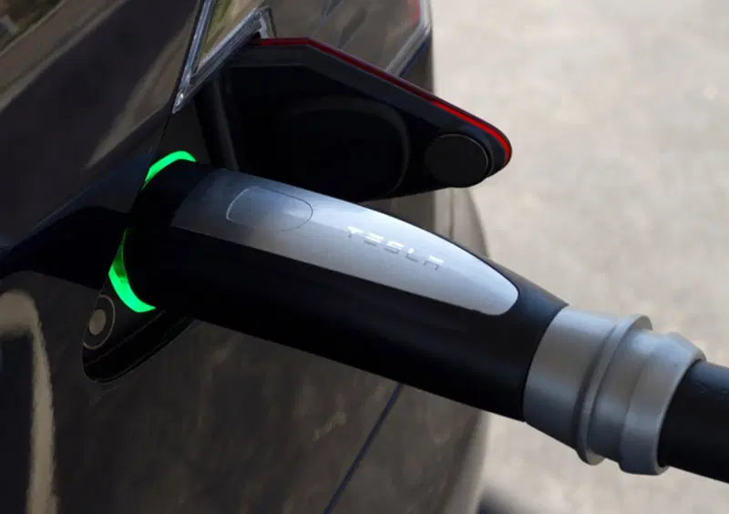 Tesla Model S (39)