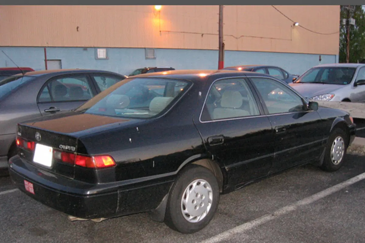 Toyota Camry (1997-99) (2)
