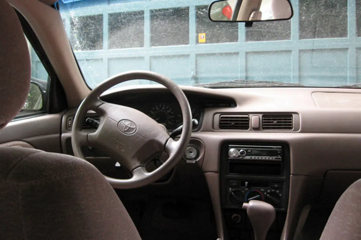 Toyota Camry (1997-99) (3)
