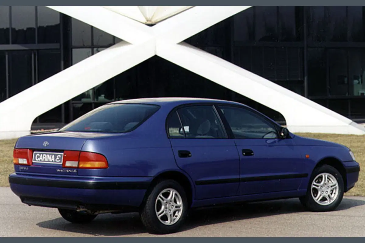 Toyota Carina 16V cat Liftback Si Limited (3)