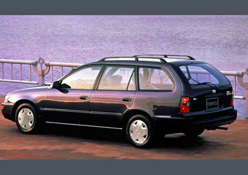 Toyota Corolla (1990-91) (2)