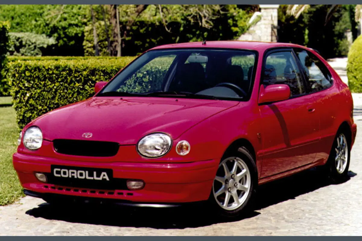 Toyota Corolla (1997-01) (5)