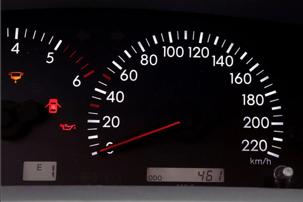 Toyota Corolla Station Wagon (2001-04) (8)