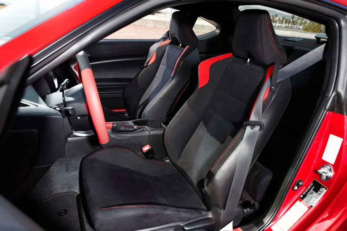 Toyota GT86 2.0 Rock&Road (14)