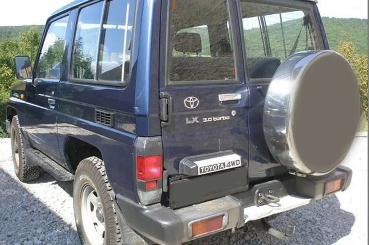 Toyota Land Cruiser D-4D 16V cat 3 porte aut. Sol (6)