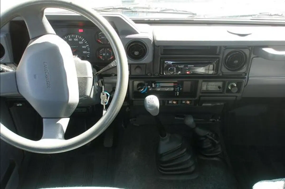 Toyota Land Cruiser D-4D 16V cat 3 porte aut. Sol (8)