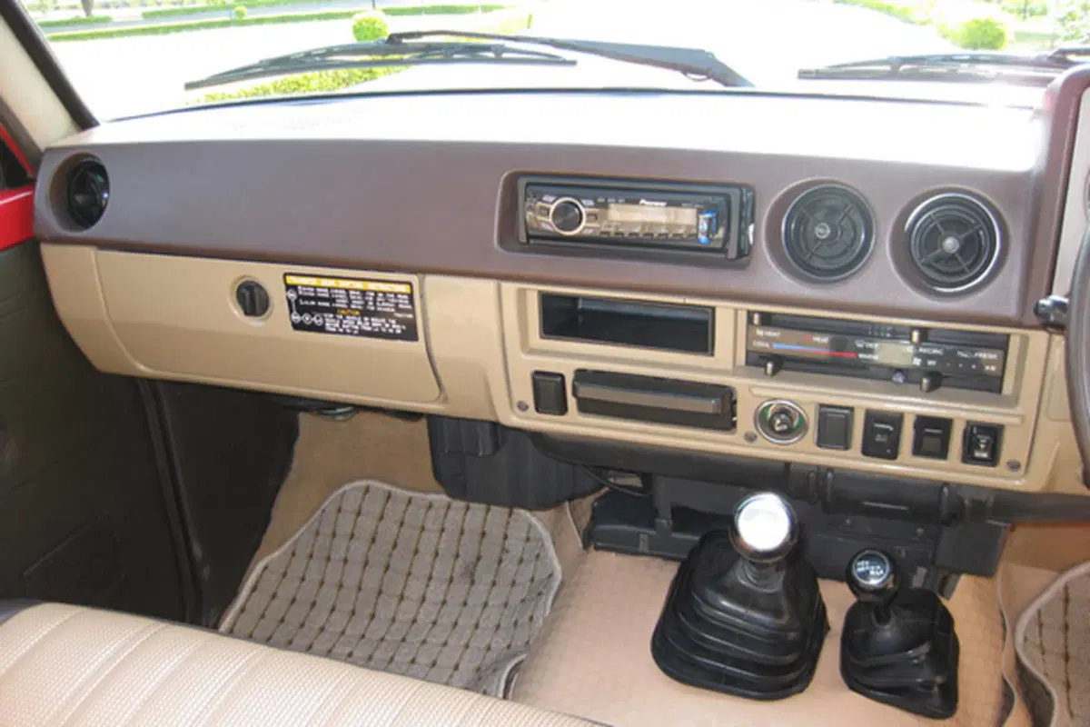 Toyota Land Cruiser D-4D 16V cat 3 porte aut. Sol (15)