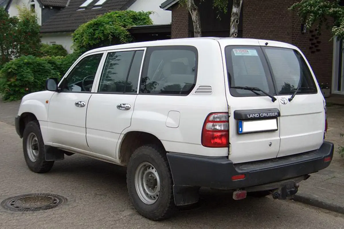 Toyota Land Cruiser 4.2 TD 24V aut. 100 (3)