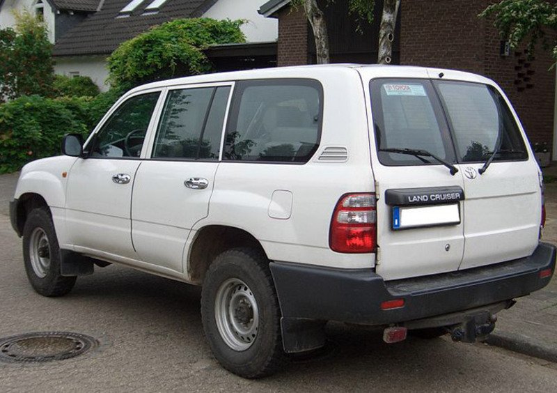 Toyota Land Cruiser (1998-07) (2)