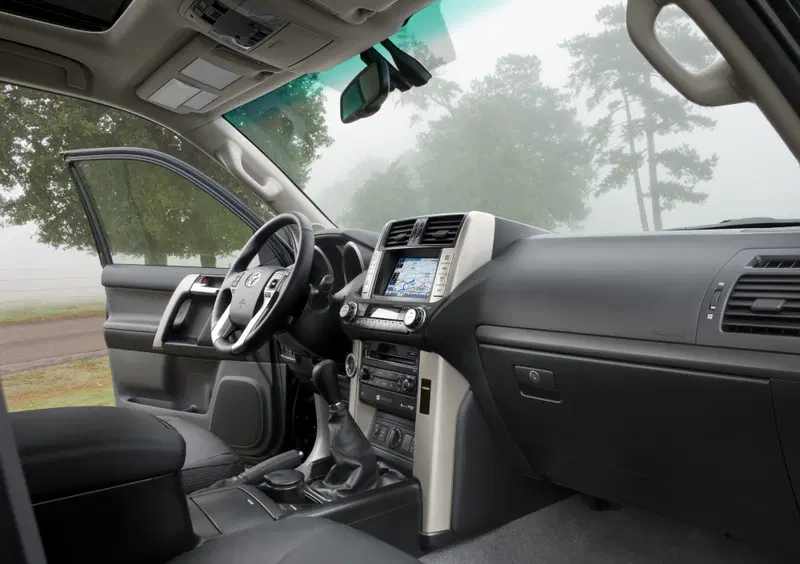 Toyota Land Cruiser (2009-24) (34)