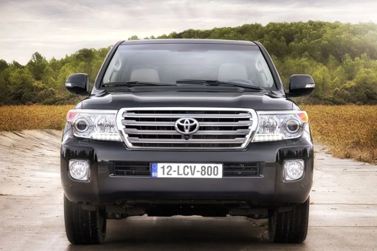 Toyota Land Cruiser V8 (2008-15) (5)
