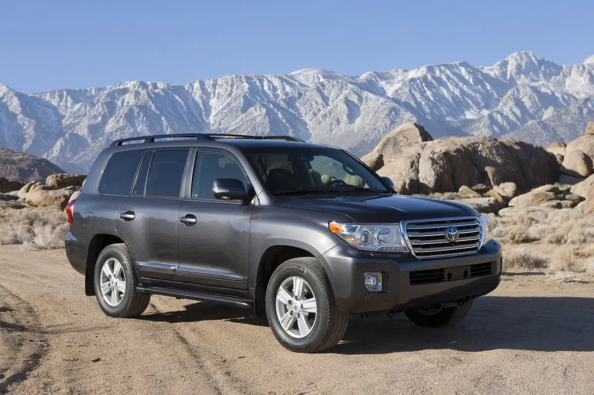 Toyota Land Cruiser V8 (2008-15) (11)