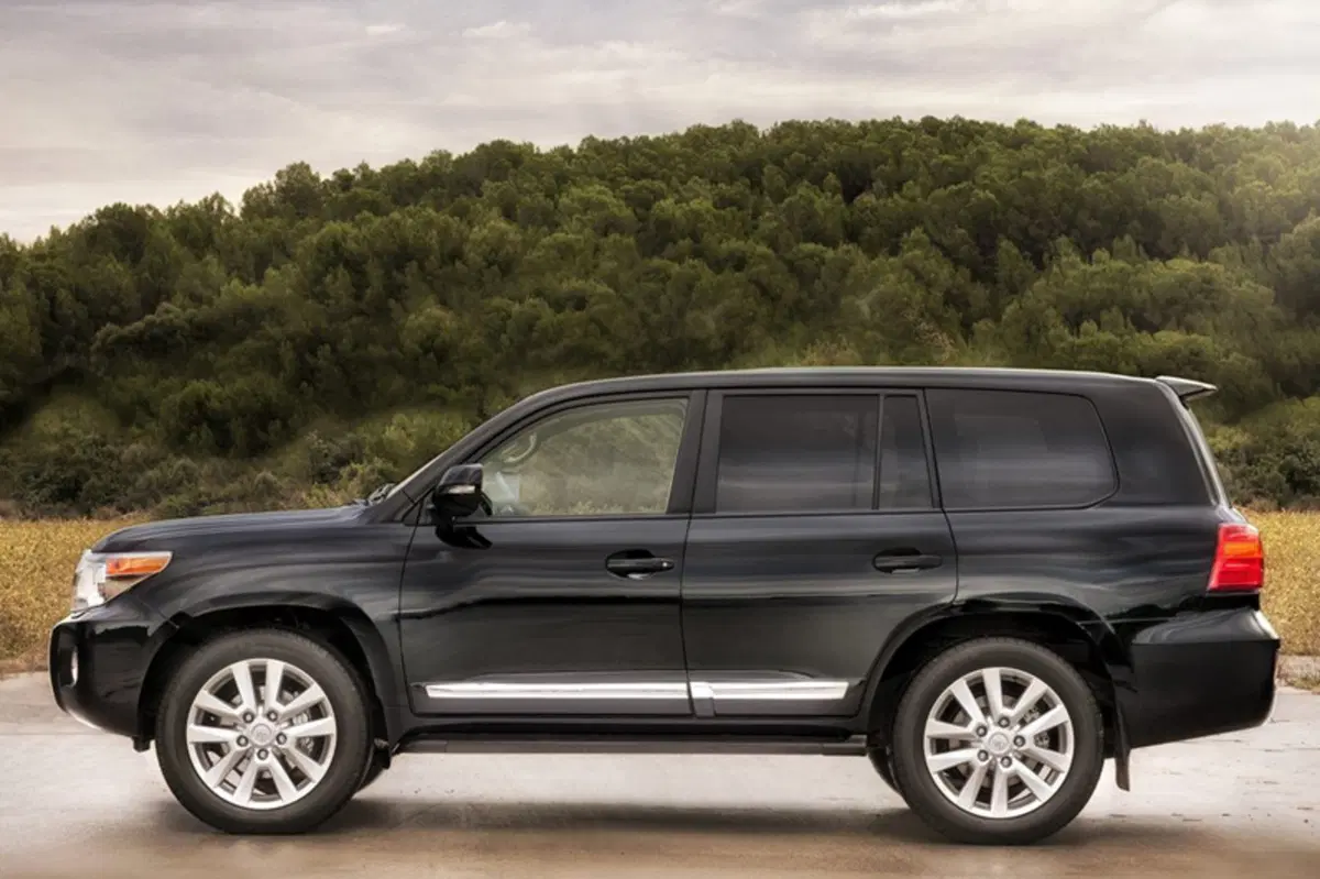 Toyota Land Cruiser V8 (2008-15) (16)