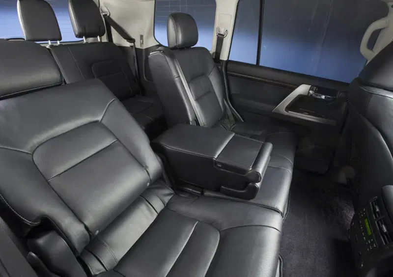 Toyota Land Cruiser V8 (2008-15) (25)