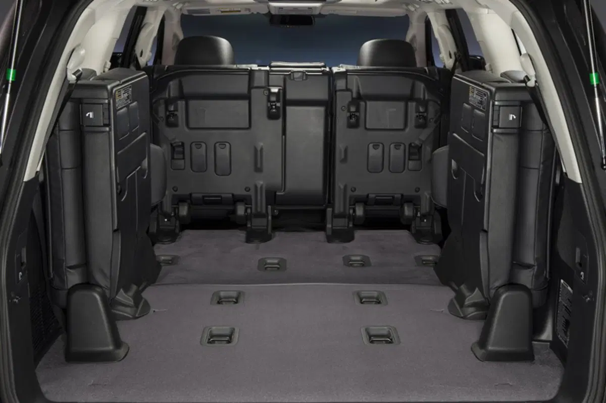 Toyota Land Cruiser V8 (2008-15) (28)