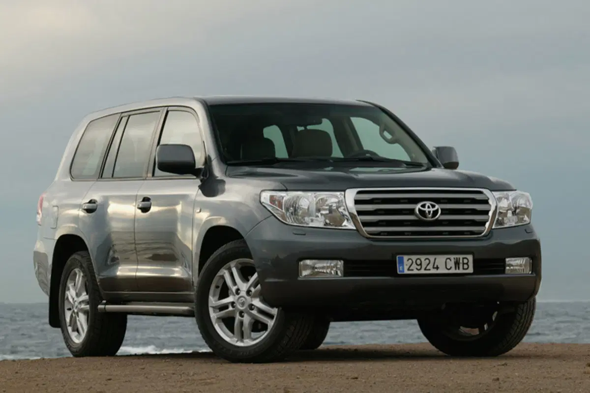 Toyota Land Cruiser V8 (2008-15) (33)