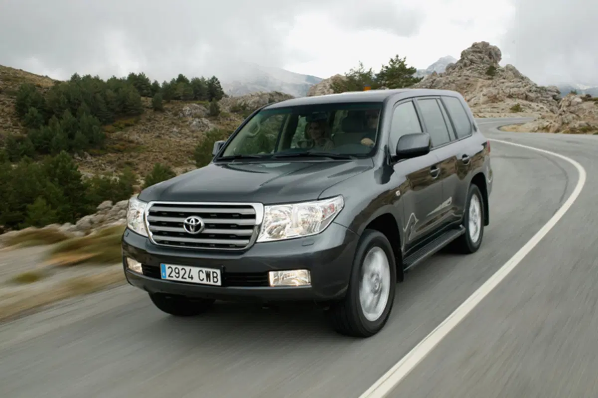 Toyota Land Cruiser V8 (2008-15) (43)
