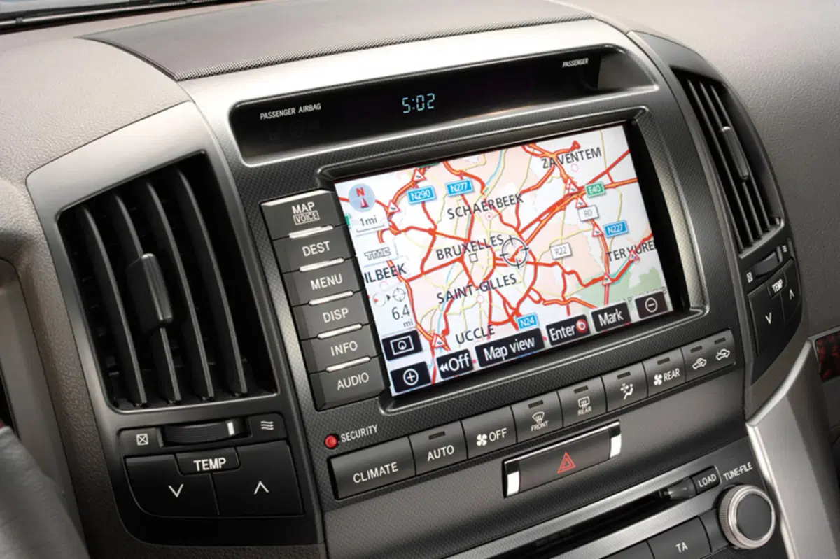 Toyota Land Cruiser V8 (2008-15) (52)