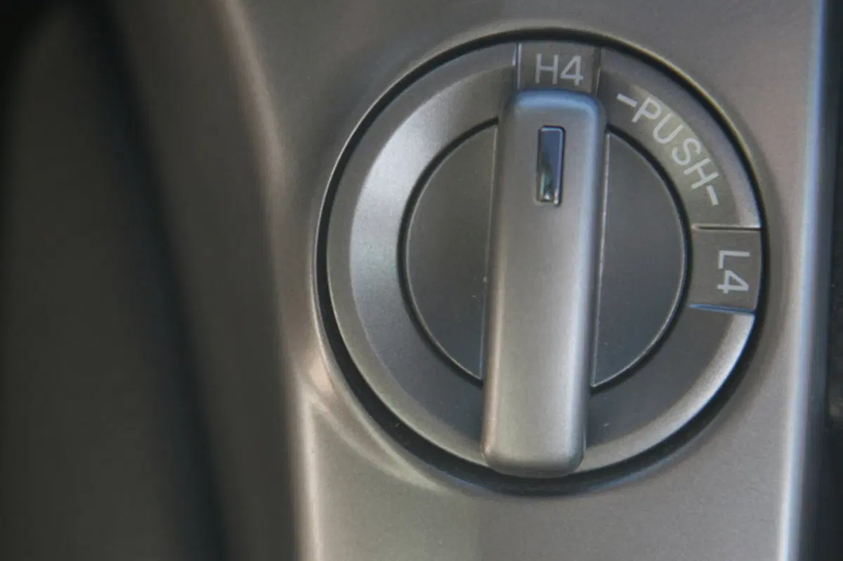 Toyota Land Cruiser V8 (2008-15) (57)