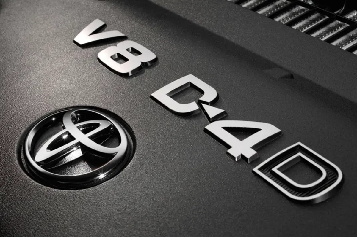 Toyota Land Cruiser V8 (2008-15) (63)