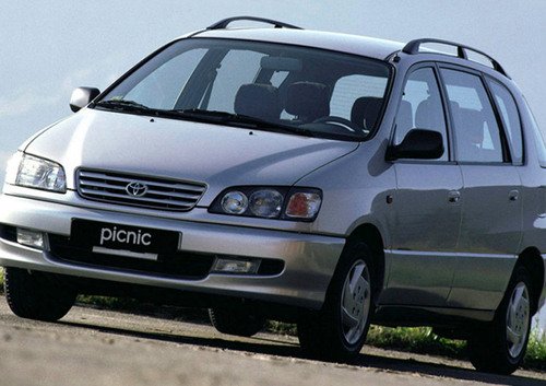Toyota Picnic (1996-01)