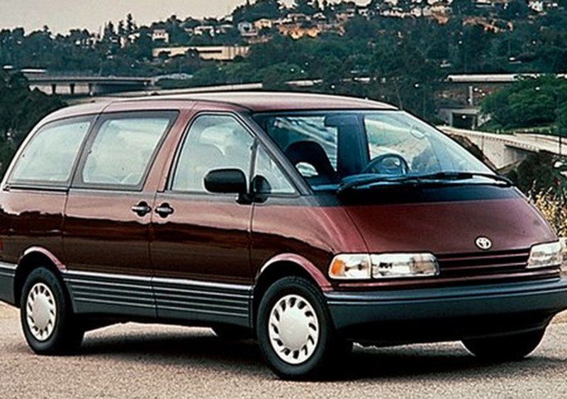 Toyota Previa (1993-99)