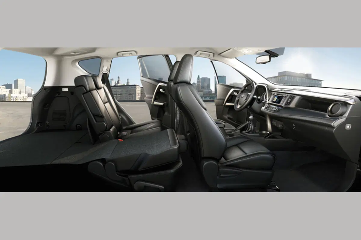 Toyota Rav4 D-4D 2WD Style (15)