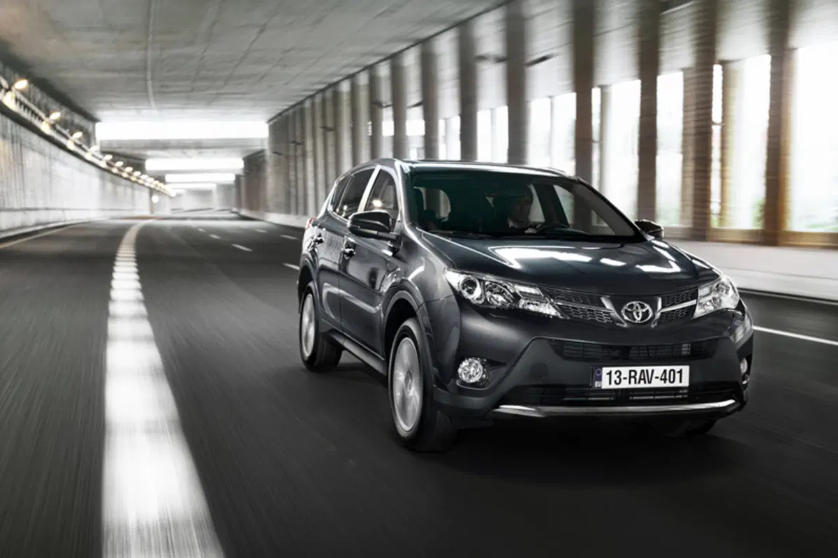 Toyota Rav4 D-4D 2WD Style (26)
