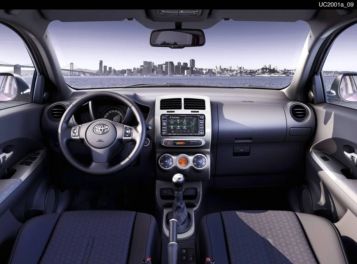 Toyota Urban Cruiser (2009-14) (11)