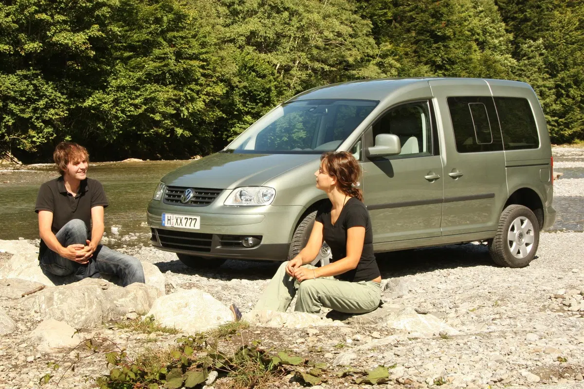 Volkswagen Caddy 1.6 TDI 102 CV DSG 5p. Highline BlueMotion Technology (15)