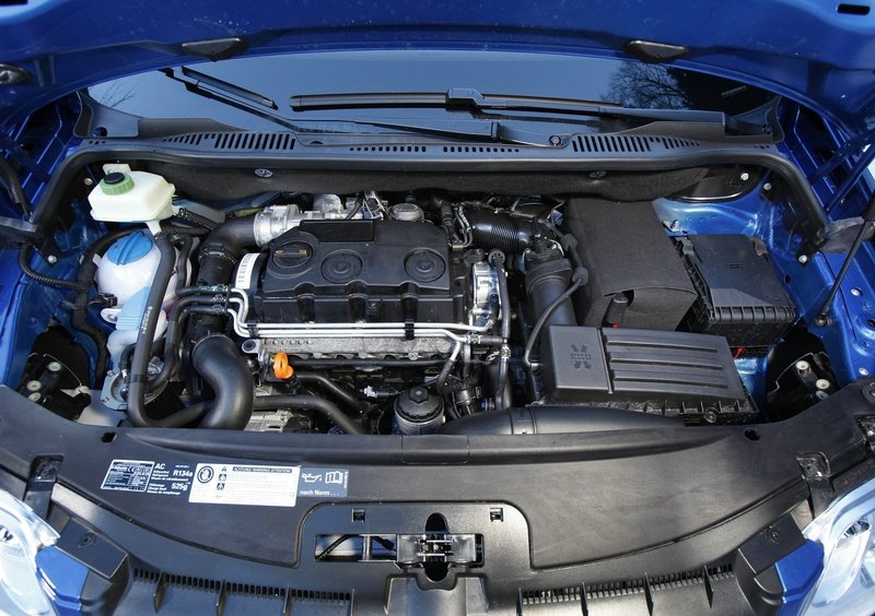 Volkswagen Caddy (2010-15) (23)